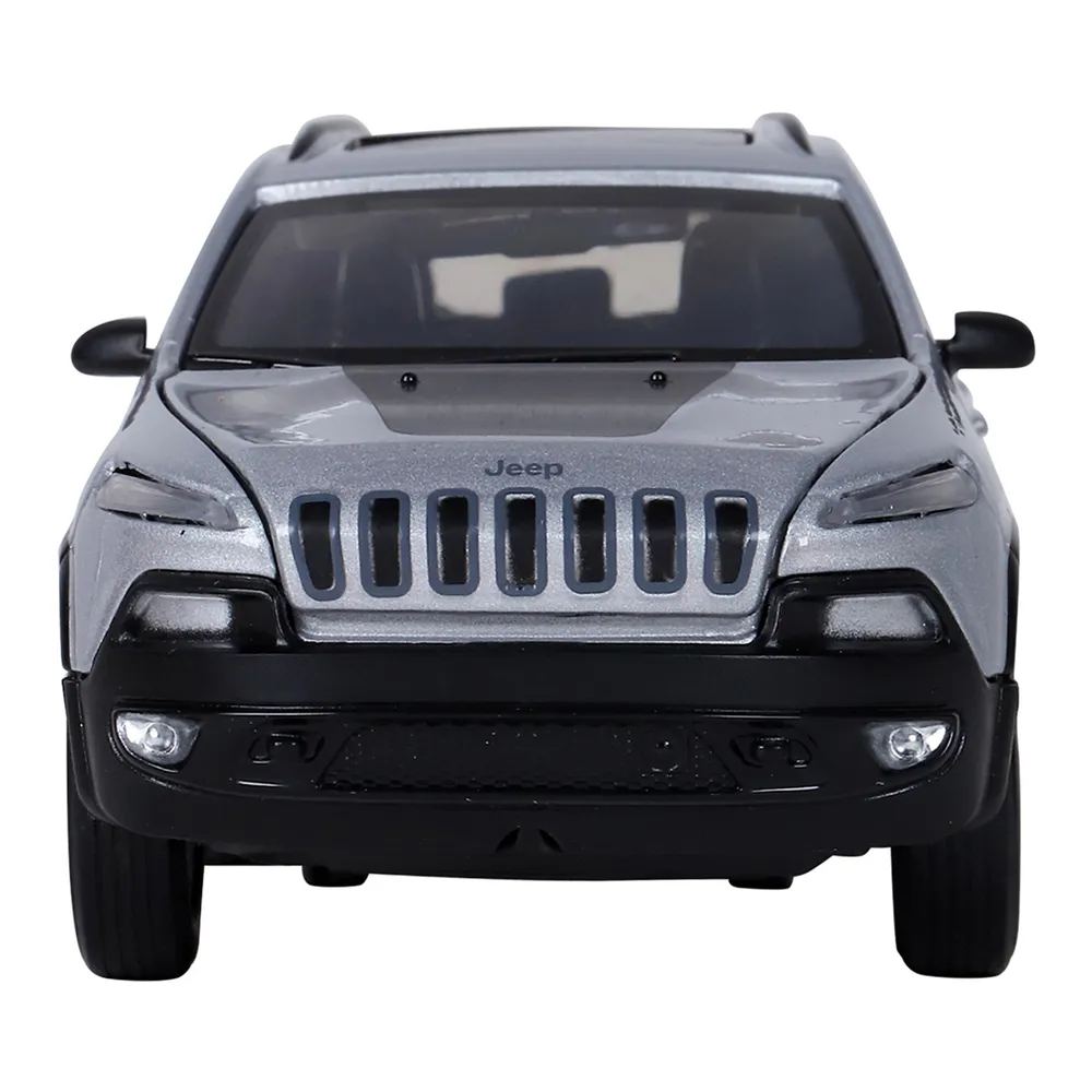 Купить 1251498JB Машинка металл. 1:32 Jeep Cherokee, серебряный, инерция,  свет, звук, откр. двери и багажни - цены в Белогорске