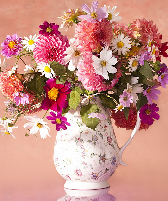 Фото Х-5770 Холст с красками для рисования 40х50 см по номерам (22цв.) Яркие цветы в красивой вазе (Арт. 