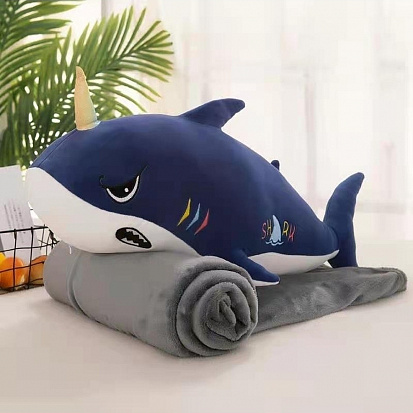 Фото товара Акула/нарвал с пледом 50см TT1577